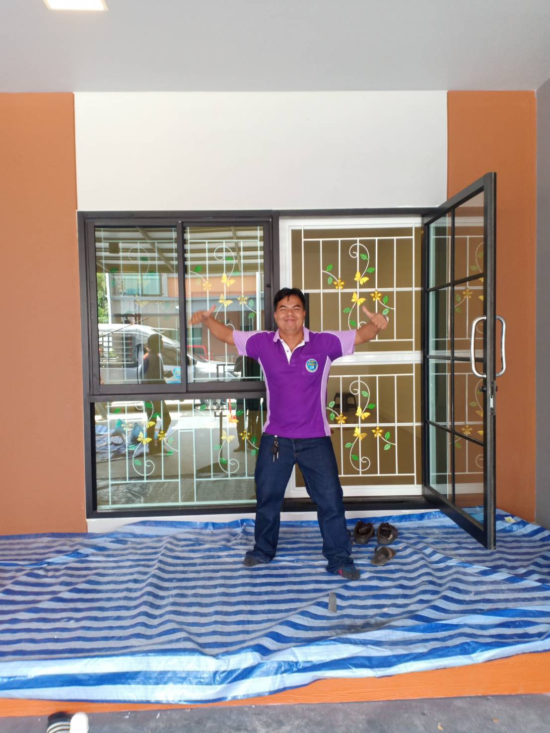 28 - https://พรปรารถนา.com | พรปรารถนาการช่าง - รับผลิตและติดตั้งมุ้งลวดเหล็กดัด กระจกอลูมิเนียม ประตูรั้วสแตนเลส ต่อเติมหลังคา-กันสาด รวมถึงงานปรับปรุงที่อยู่อาศัย โดยทีมช่างมืออาชีพ