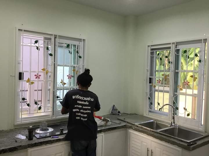 46 - https://พรปรารถนา.com | พรปรารถนาการช่าง - รับผลิตและติดตั้งมุ้งลวดเหล็กดัด กระจกอลูมิเนียม ประตูรั้วสแตนเลส ต่อเติมหลังคา-กันสาด รวมถึงงานปรับปรุงที่อยู่อาศัย โดยทีมช่างมืออาชีพ