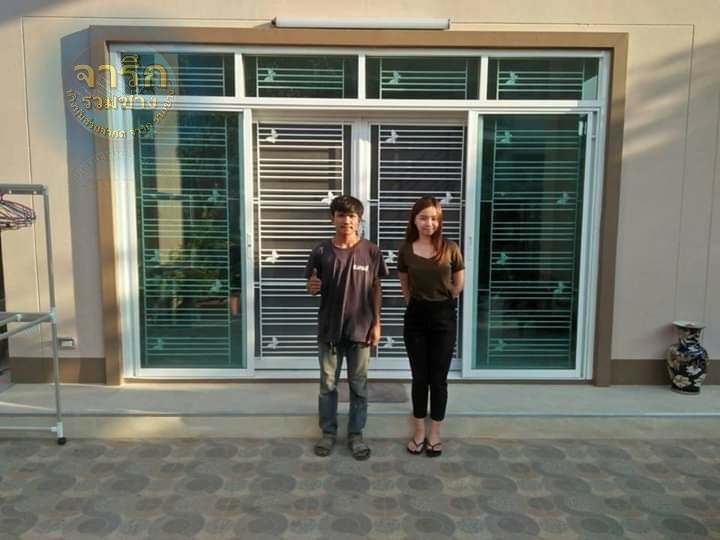 49 - https://พรปรารถนา.com | พรปรารถนาการช่าง - รับผลิตและติดตั้งมุ้งลวดเหล็กดัด กระจกอลูมิเนียม ประตูรั้วสแตนเลส ต่อเติมหลังคา-กันสาด รวมถึงงานปรับปรุงที่อยู่อาศัย โดยทีมช่างมืออาชีพ