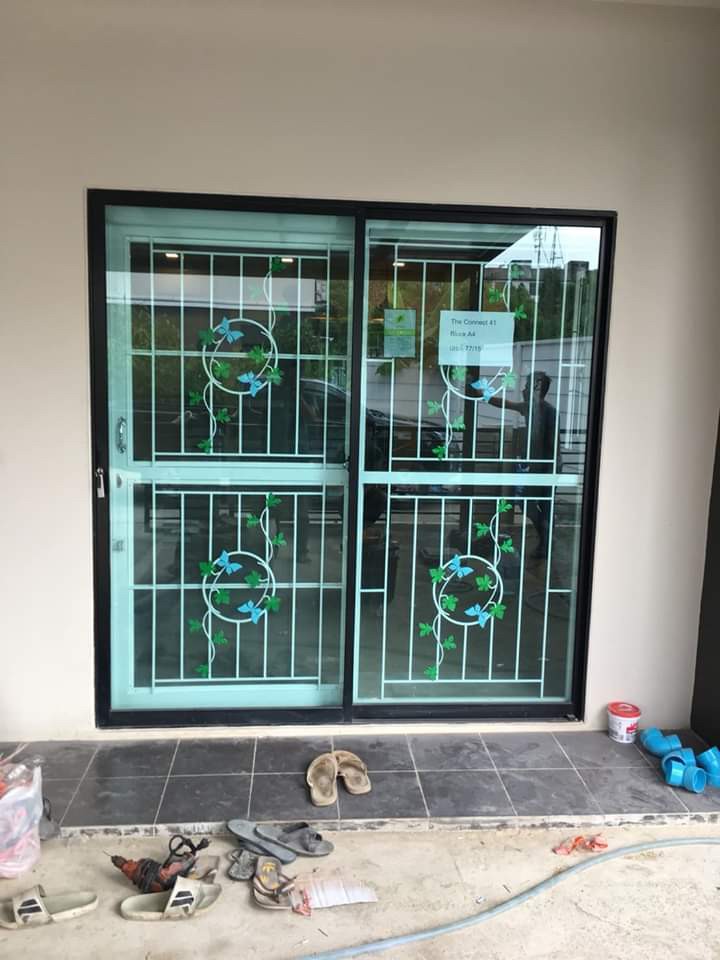 55 - https://พรปรารถนา.com | พรปรารถนาการช่าง - รับผลิตและติดตั้งมุ้งลวดเหล็กดัด กระจกอลูมิเนียม ประตูรั้วสแตนเลส ต่อเติมหลังคา-กันสาด รวมถึงงานปรับปรุงที่อยู่อาศัย โดยทีมช่างมืออาชีพ