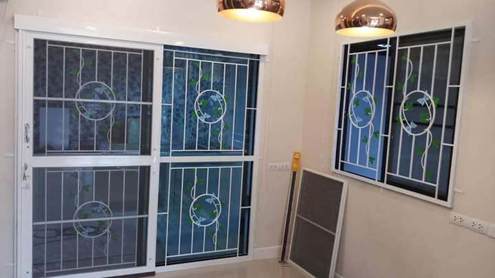 57 - https://พรปรารถนา.com | พรปรารถนาการช่าง - รับผลิตและติดตั้งมุ้งลวดเหล็กดัด กระจกอลูมิเนียม ประตูรั้วสแตนเลส ต่อเติมหลังคา-กันสาด รวมถึงงานปรับปรุงที่อยู่อาศัย โดยทีมช่างมืออาชีพ