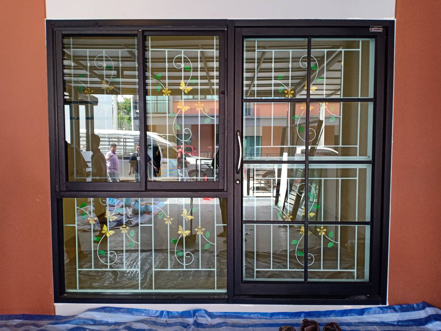 75 - https://พรปรารถนา.com | พรปรารถนาการช่าง - รับผลิตและติดตั้งมุ้งลวดเหล็กดัด กระจกอลูมิเนียม ประตูรั้วสแตนเลส ต่อเติมหลังคา-กันสาด รวมถึงงานปรับปรุงที่อยู่อาศัย โดยทีมช่างมืออาชีพ