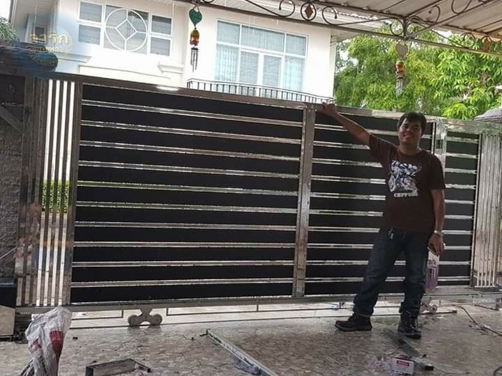 12 - https://พรปรารถนา.com | พรปรารถนาการช่าง - รับผลิตและติดตั้งมุ้งลวดเหล็กดัด กระจกอลูมิเนียม ประตูรั้วสแตนเลส ต่อเติมหลังคา-กันสาด รวมถึงงานปรับปรุงที่อยู่อาศัย โดยทีมช่างมืออาชีพ