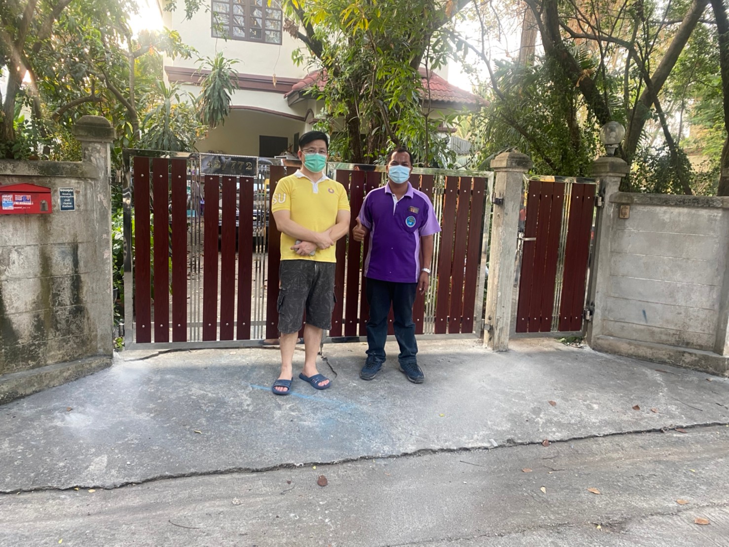 17 - https://พรปรารถนา.com | พรปรารถนาการช่าง - รับผลิตและติดตั้งมุ้งลวดเหล็กดัด กระจกอลูมิเนียม ประตูรั้วสแตนเลส ต่อเติมหลังคา-กันสาด รวมถึงงานปรับปรุงที่อยู่อาศัย โดยทีมช่างมืออาชีพ