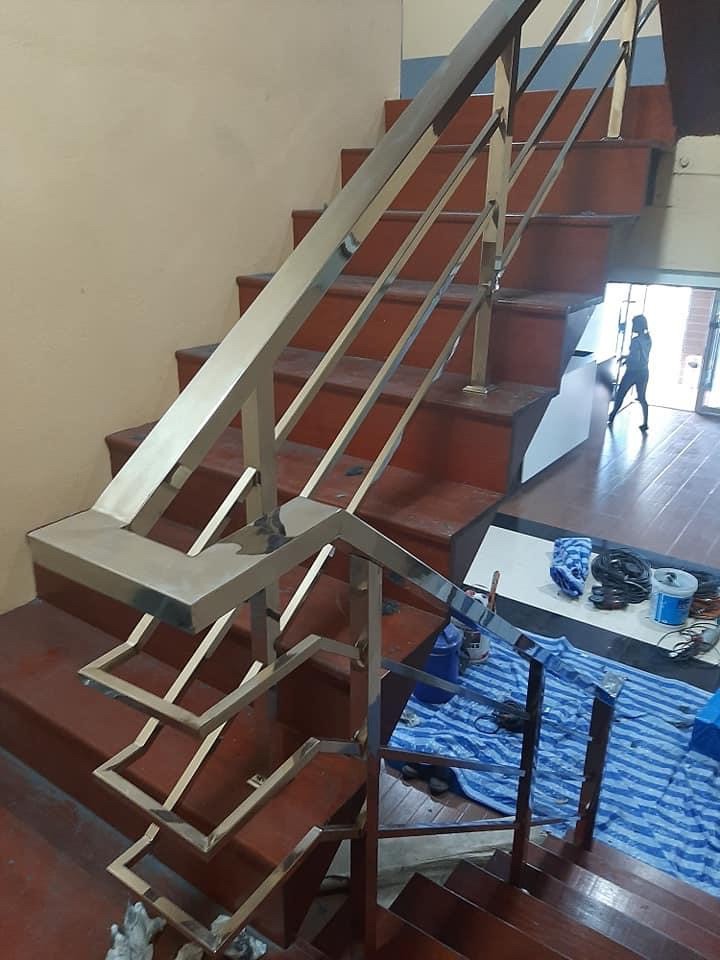 3 - https://พรปรารถนา.com | พรปรารถนาการช่าง - รับผลิตและติดตั้งมุ้งลวดเหล็กดัด กระจกอลูมิเนียม ประตูรั้วสแตนเลส ต่อเติมหลังคา-กันสาด รวมถึงงานปรับปรุงที่อยู่อาศัย โดยทีมช่างมืออาชีพ