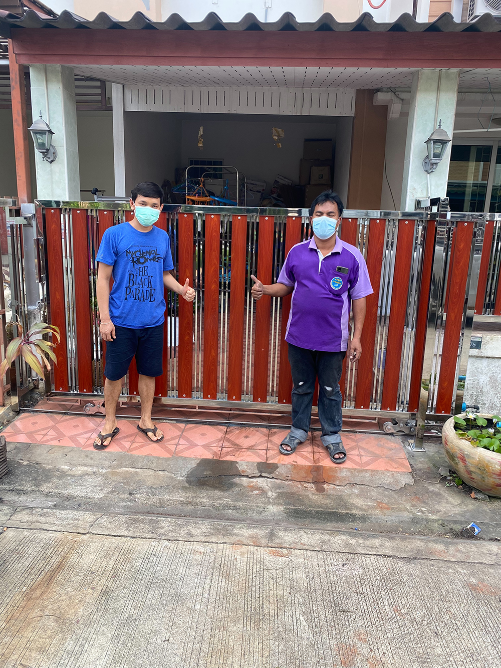 43 - https://พรปรารถนา.com | พรปรารถนาการช่าง - รับผลิตและติดตั้งมุ้งลวดเหล็กดัด กระจกอลูมิเนียม ประตูรั้วสแตนเลส ต่อเติมหลังคา-กันสาด รวมถึงงานปรับปรุงที่อยู่อาศัย โดยทีมช่างมืออาชีพ