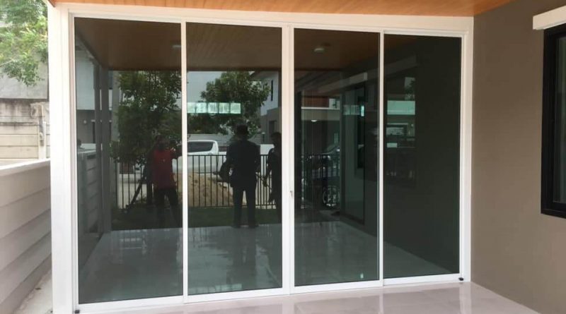 5 - https://พรปรารถนา.com | พรปรารถนาการช่าง - รับผลิตและติดตั้งมุ้งลวดเหล็กดัด กระจกอลูมิเนียม ประตูรั้วสแตนเลส ต่อเติมหลังคา-กันสาด รวมถึงงานปรับปรุงที่อยู่อาศัย โดยทีมช่างมืออาชีพ