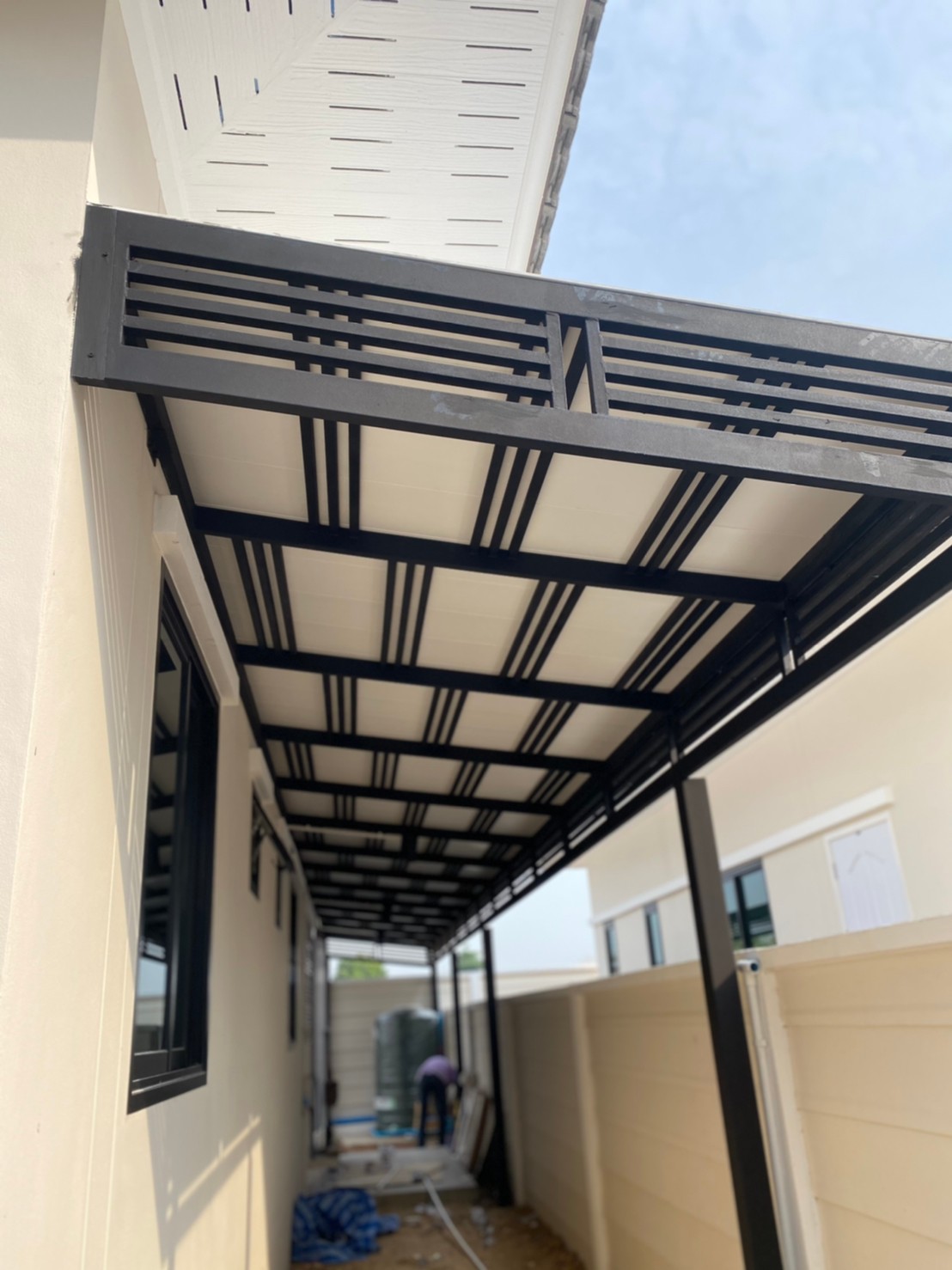 15 - https://พรปรารถนา.com | พรปรารถนาการช่าง - รับผลิตและติดตั้งมุ้งลวดเหล็กดัด กระจกอลูมิเนียม ประตูรั้วสแตนเลส ต่อเติมหลังคา-กันสาด รวมถึงงานปรับปรุงที่อยู่อาศัย โดยทีมช่างมืออาชีพ