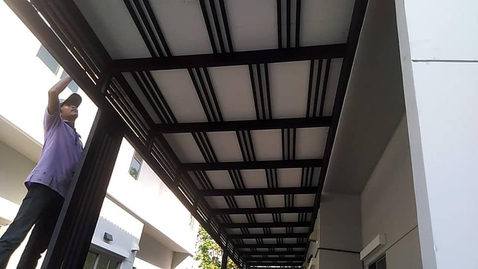 76 - https://พรปรารถนา.com | พรปรารถนาการช่าง - รับผลิตและติดตั้งมุ้งลวดเหล็กดัด กระจกอลูมิเนียม ประตูรั้วสแตนเลส ต่อเติมหลังคา-กันสาด รวมถึงงานปรับปรุงที่อยู่อาศัย โดยทีมช่างมืออาชีพ