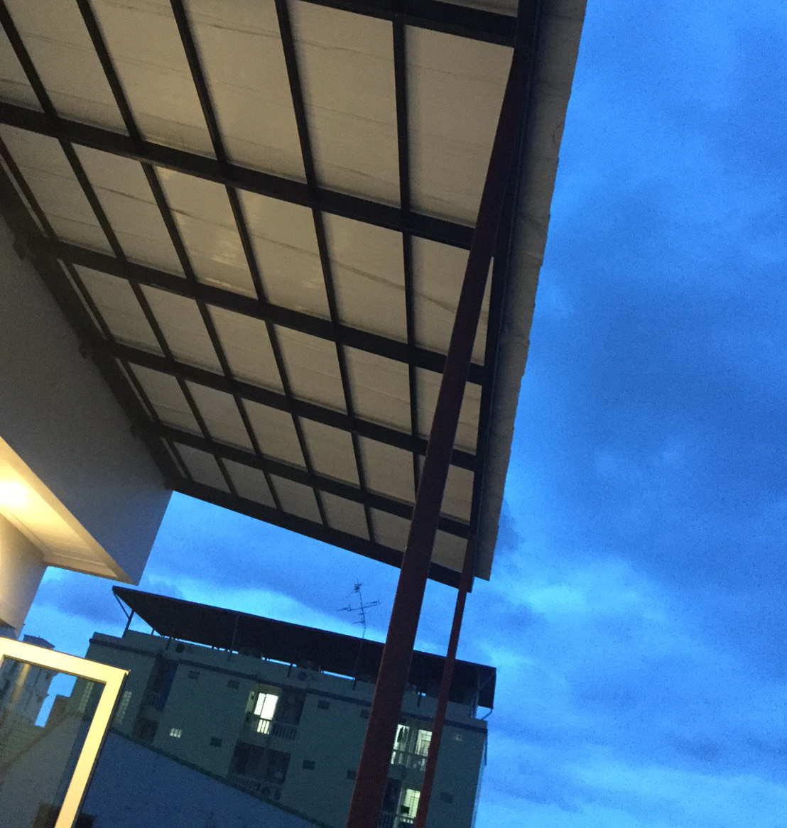 10 - https://พรปรารถนา.com | พรปรารถนาการช่าง - รับผลิตและติดตั้งมุ้งลวดเหล็กดัด กระจกอลูมิเนียม ประตูรั้วสแตนเลส ต่อเติมหลังคา-กันสาด รวมถึงงานปรับปรุงที่อยู่อาศัย โดยทีมช่างมืออาชีพ