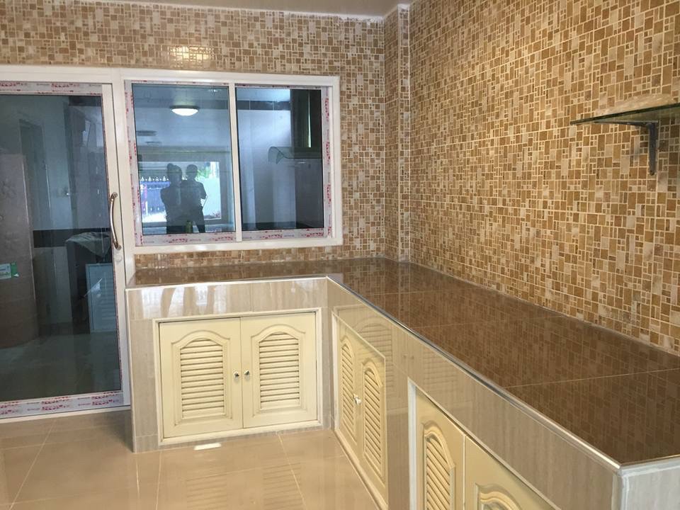 13 - https://พรปรารถนา.com | พรปรารถนาการช่าง - รับผลิตและติดตั้งมุ้งลวดเหล็กดัด กระจกอลูมิเนียม ประตูรั้วสแตนเลส ต่อเติมหลังคา-กันสาด รวมถึงงานปรับปรุงที่อยู่อาศัย โดยทีมช่างมืออาชีพ